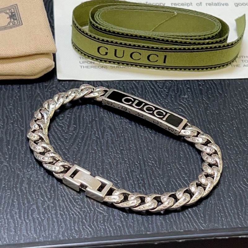 Gucci Bracelet 03lyh415